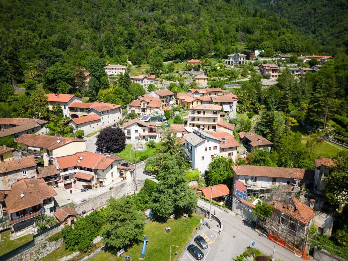 La Casa Sotto Le Cascate Lago Maggiore - Ixihome Cittiglio Εξωτερικό φωτογραφία