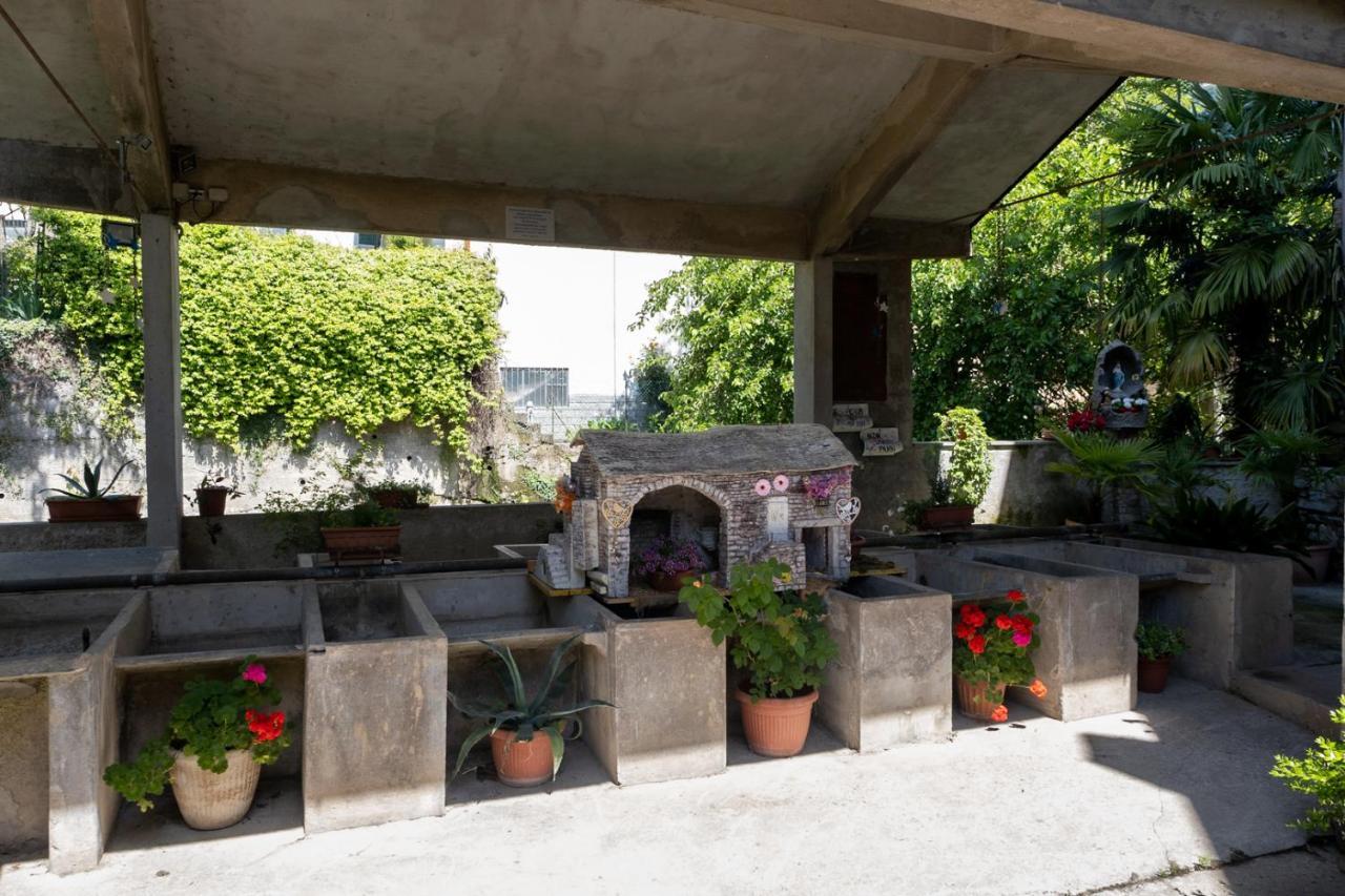 La Casa Sotto Le Cascate Lago Maggiore - Ixihome Cittiglio Εξωτερικό φωτογραφία